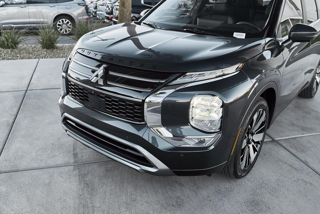 new 2026 Mitsubishi Outlander car, priced at $40,080