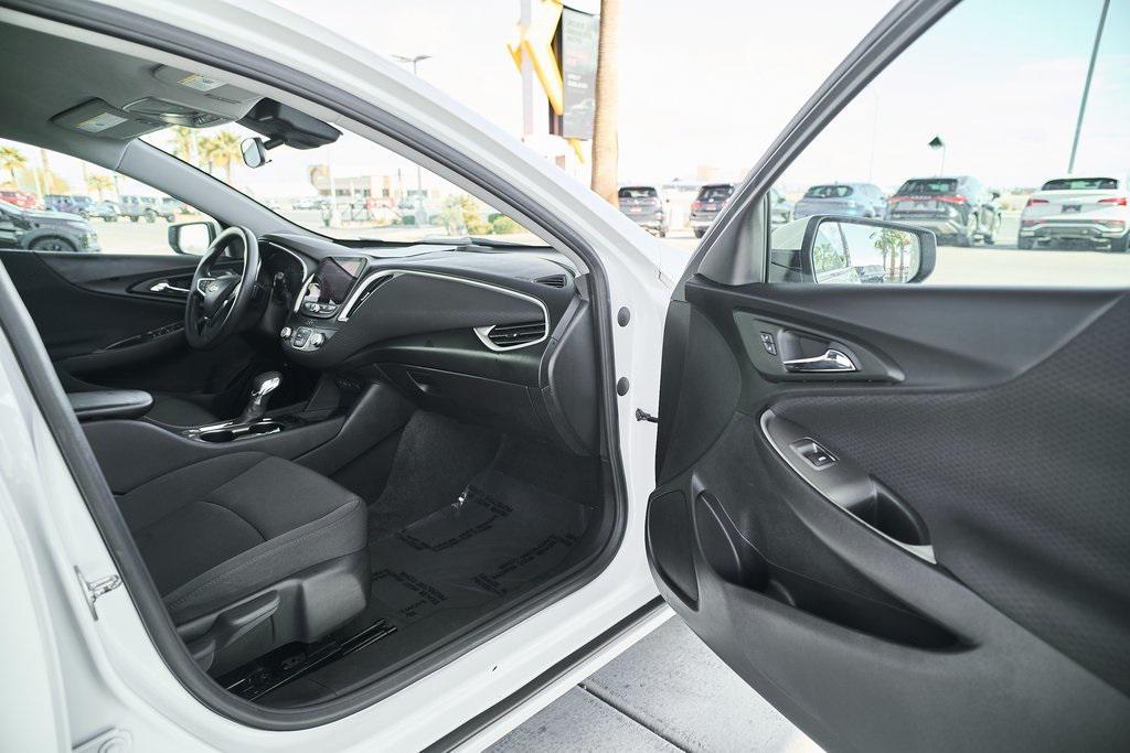 used 2024 Chevrolet Malibu car, priced at $17,894