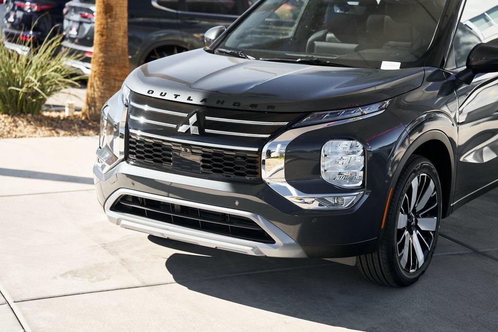 new 2025 Mitsubishi Outlander car, priced at $32,460