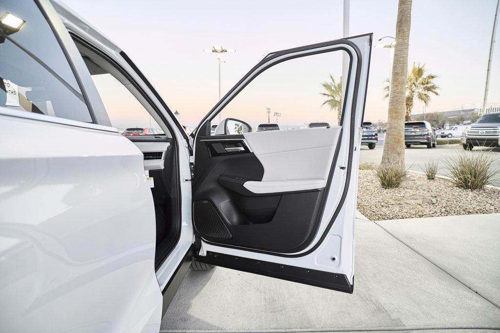 new 2026 Mitsubishi Outlander car, priced at $40,675