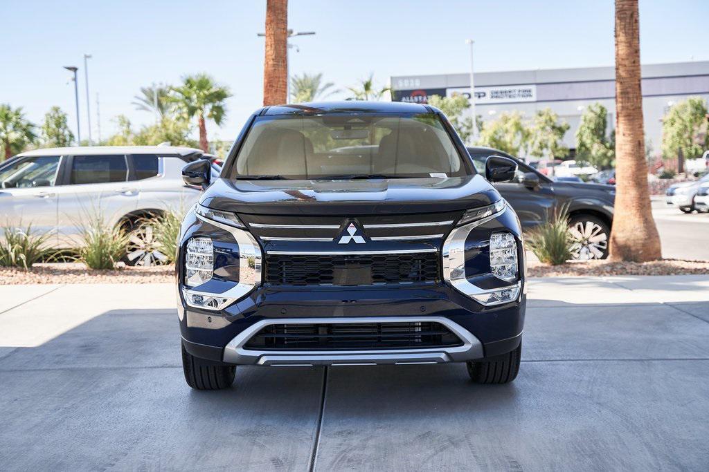 new 2025 Mitsubishi Outlander car, priced at $31,999