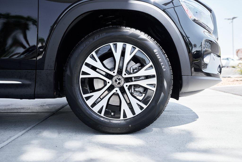 used 2025 Mercedes-Benz GLB 250 car, priced at $39,314