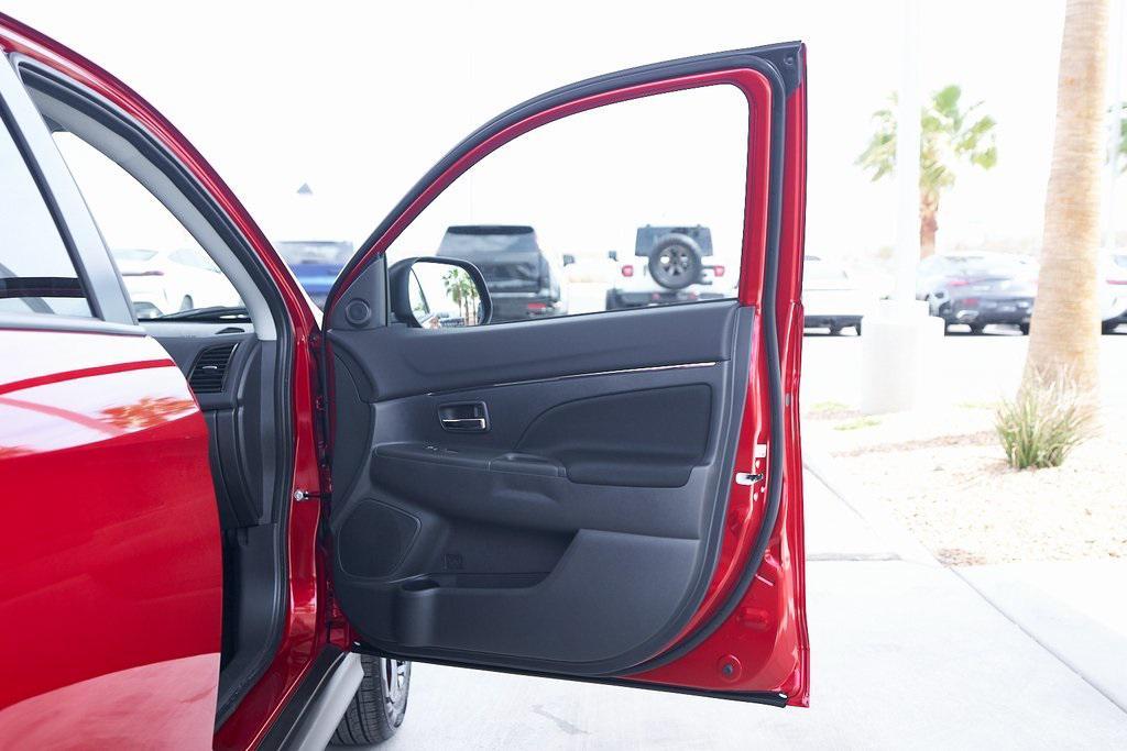 new 2025 Mitsubishi Outlander Sport car, priced at $25,999