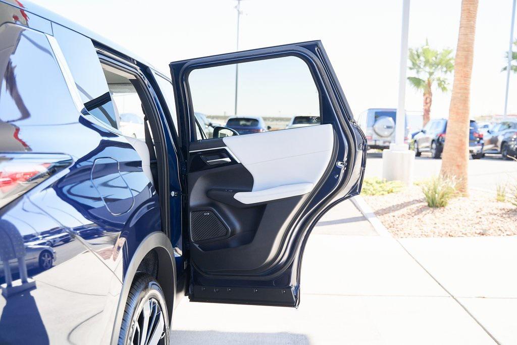 new 2025 Mitsubishi Outlander car, priced at $31,999