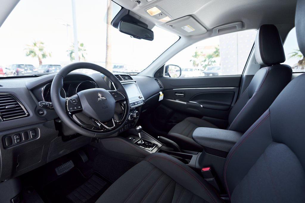 new 2025 Mitsubishi Outlander Sport car, priced at $27,853