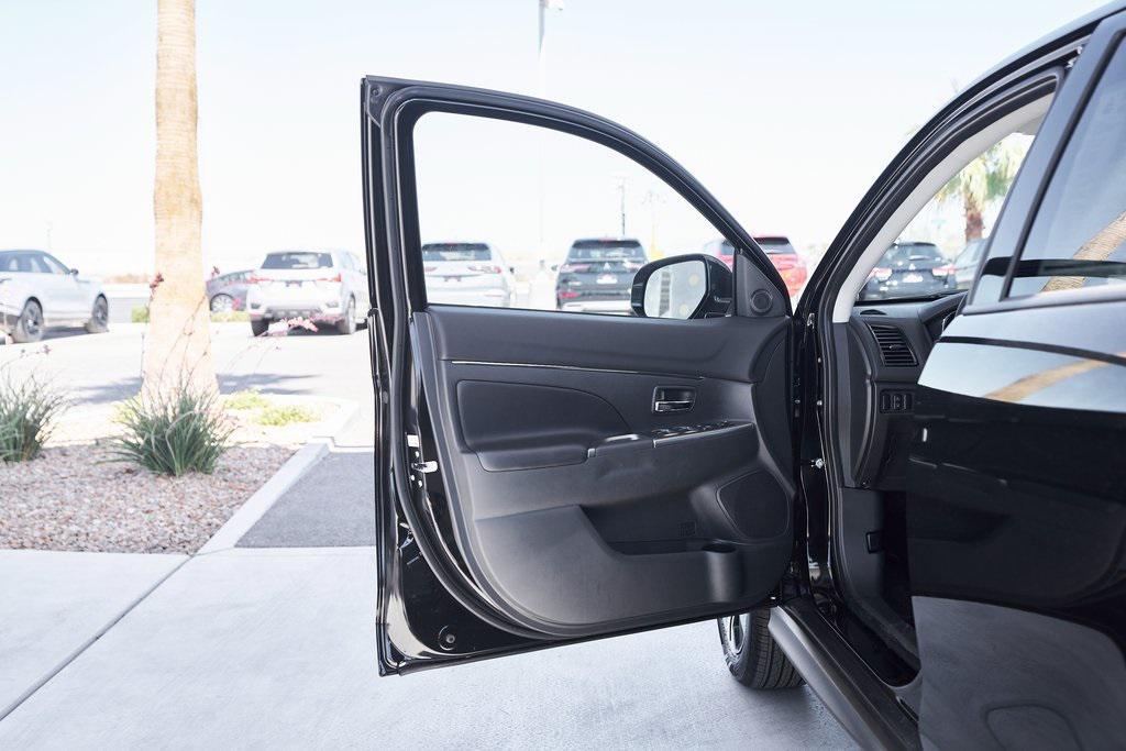 new 2025 Mitsubishi Outlander Sport car, priced at $27,853