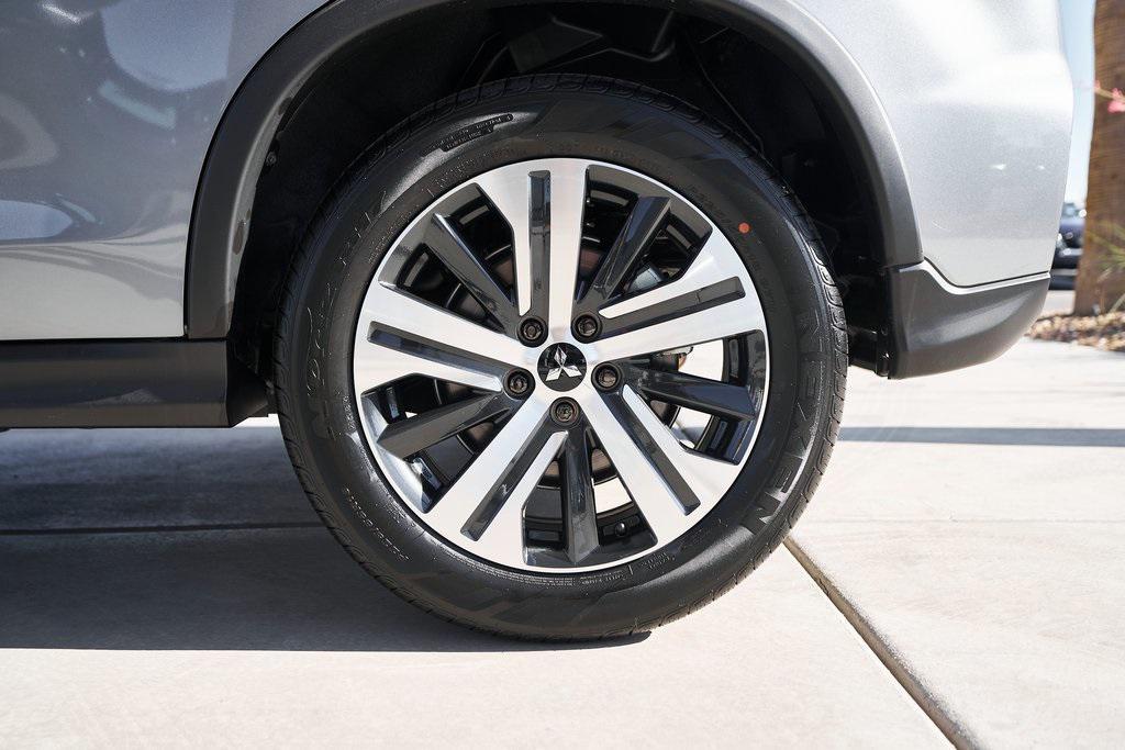 new 2025 Mitsubishi Outlander Sport car, priced at $27,853