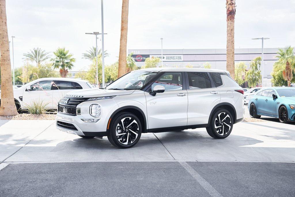 new 2025 Mitsubishi Outlander PHEV car, priced at $37,672