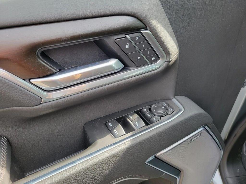 new 2026 GMC Sierra 2500 car, priced at $83,685