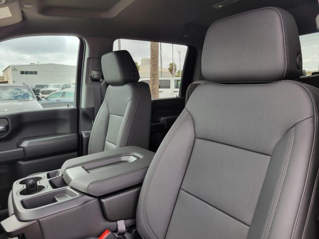 new 2026 GMC Sierra 2500 car, priced at $64,130