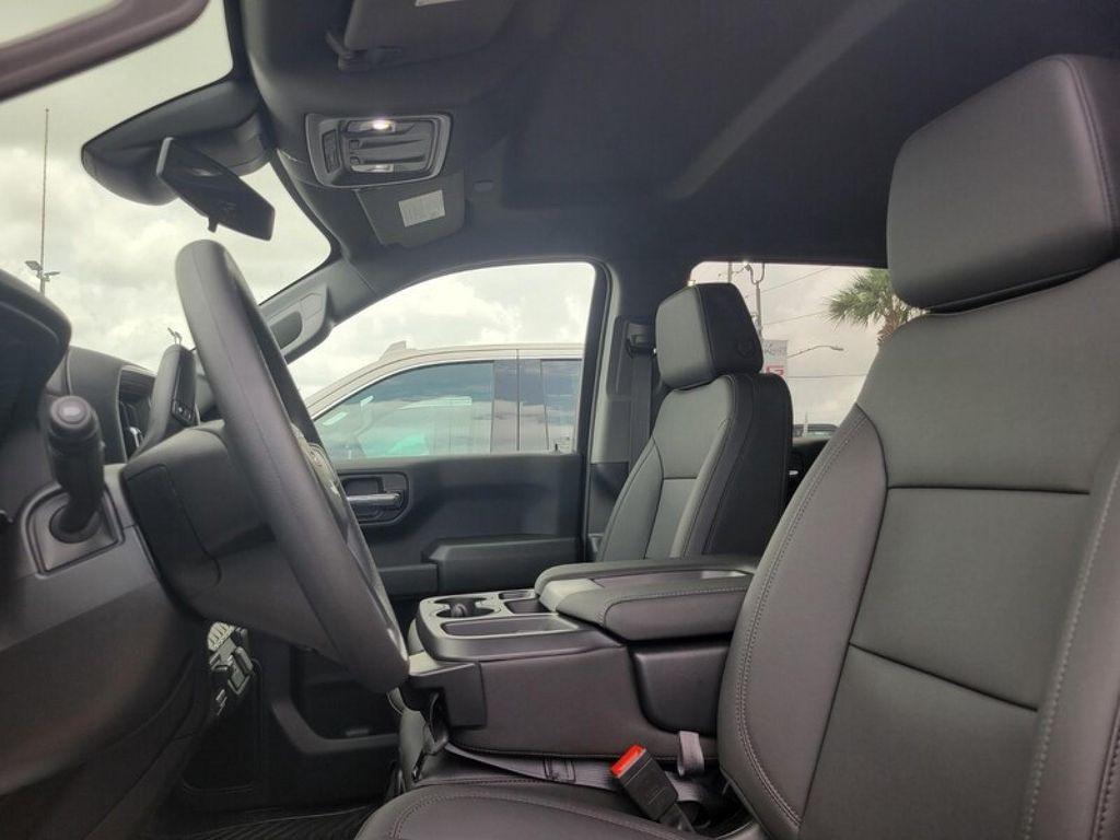 new 2026 GMC Sierra 1500 car, priced at $47,405