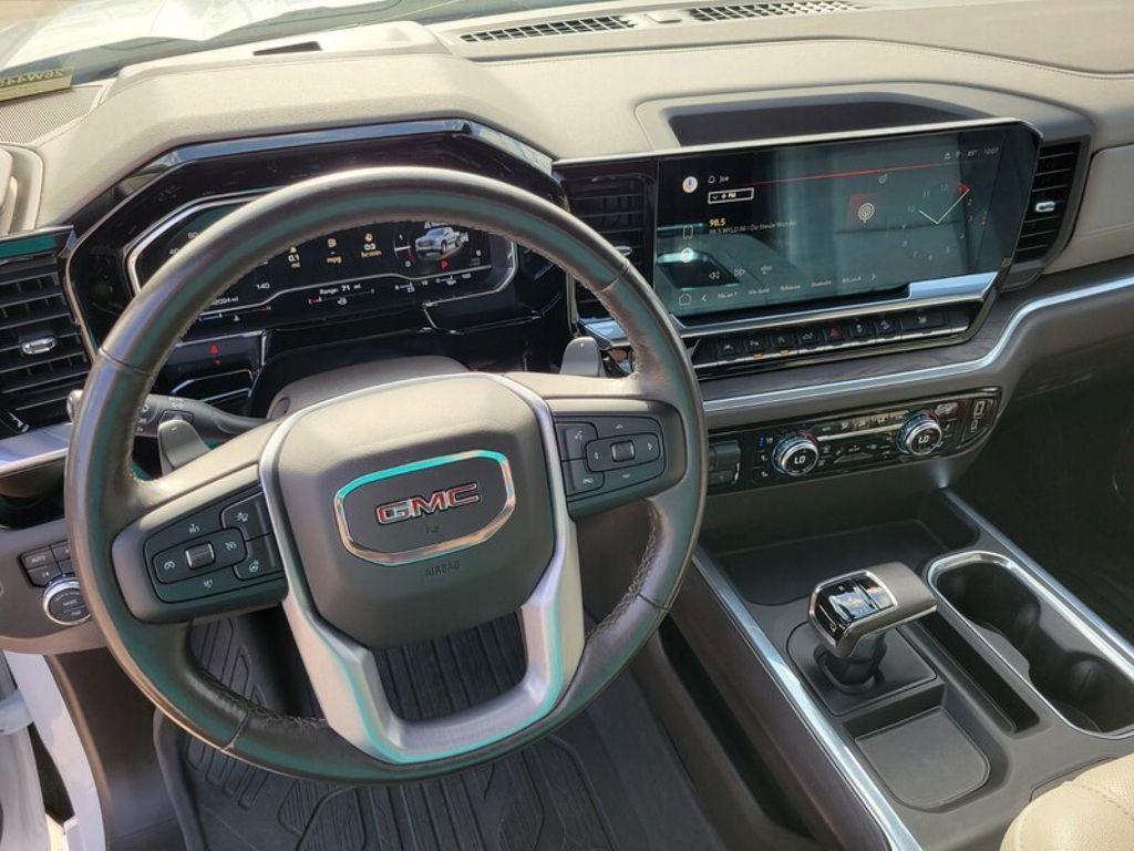 used 2022 GMC Sierra 1500 car, priced at $46,576