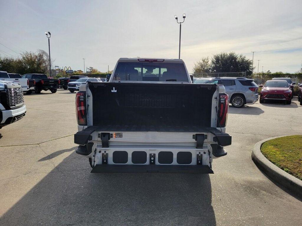 new 2026 GMC Sierra 2500 car, priced at $83,775