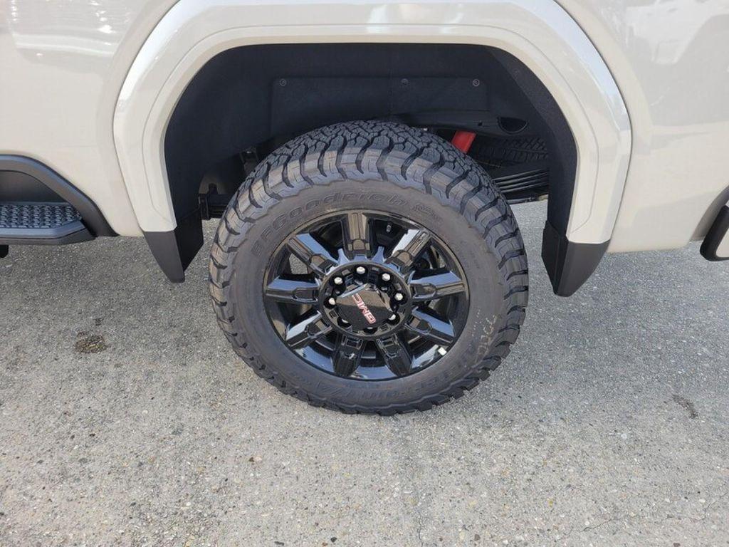 new 2026 GMC Sierra 2500 car, priced at $83,775