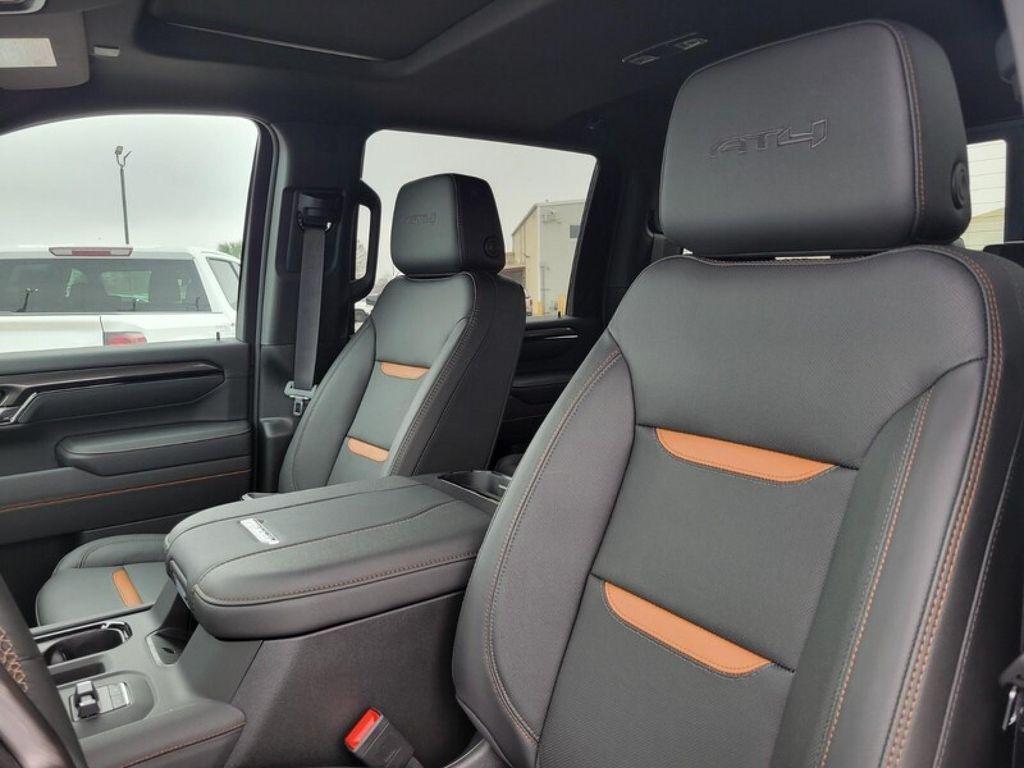 new 2026 GMC Sierra 2500 car, priced at $81,055