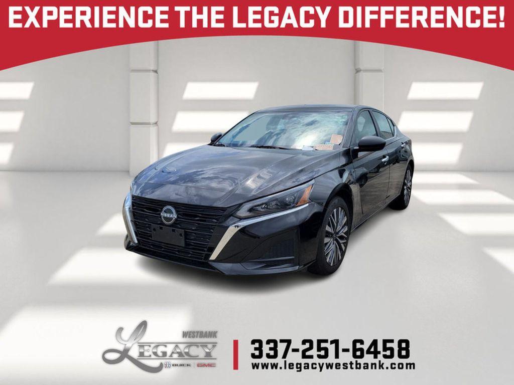 used 2025 Nissan Altima car, priced at $20,600