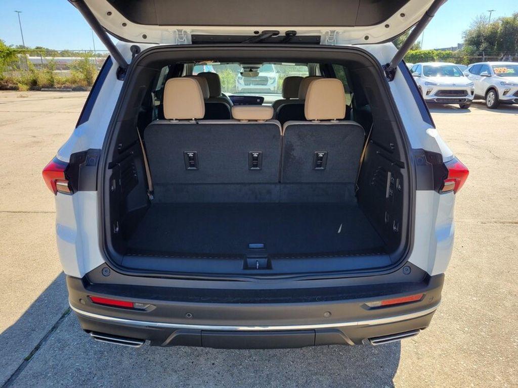 new 2026 Buick Enclave car, priced at $43,810