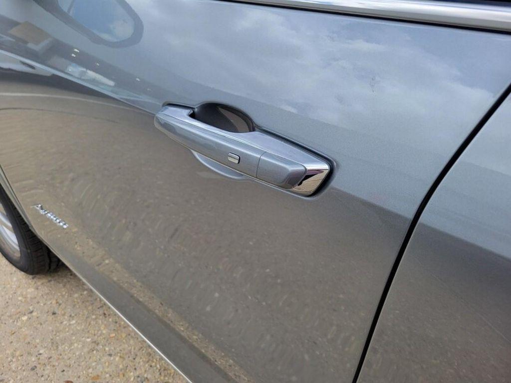 new 2025 Buick Enclave car, priced at $56,874