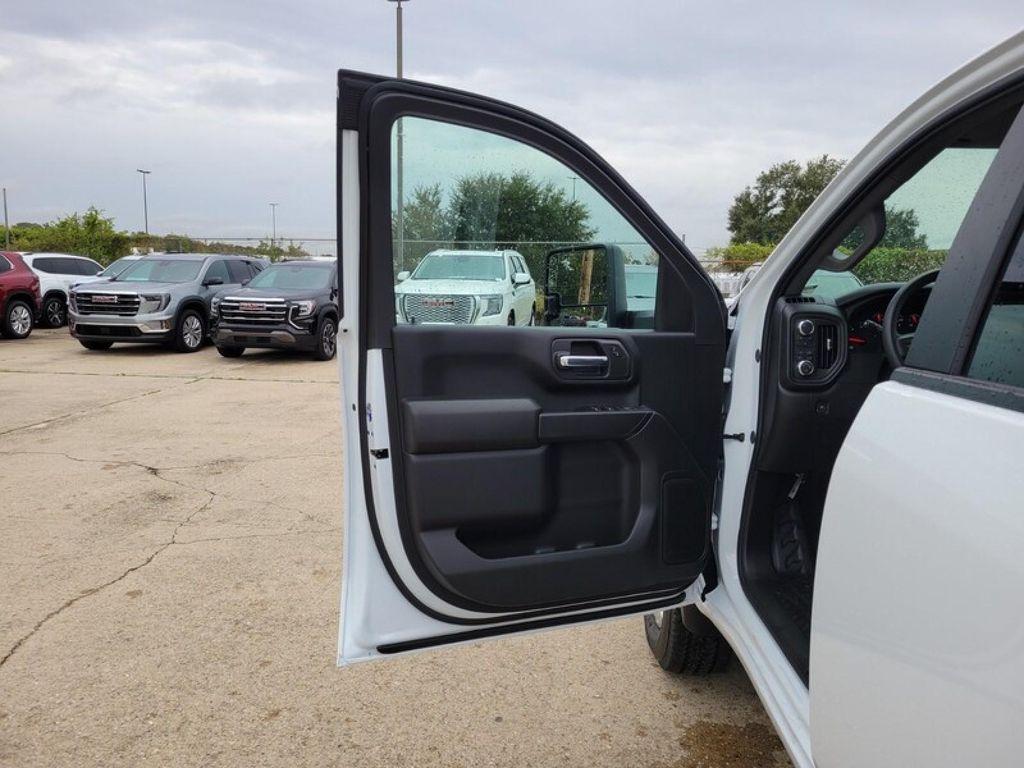 new 2026 GMC Sierra 2500 car, priced at $63,635