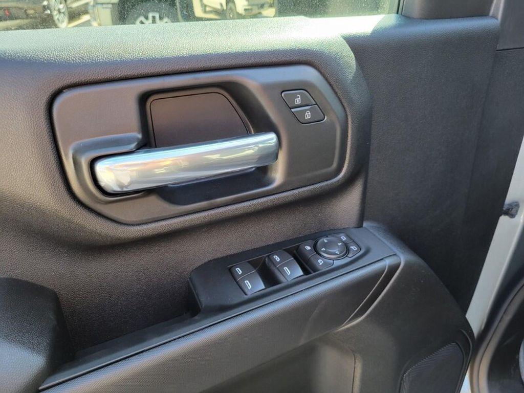 new 2026 GMC Sierra 2500 car, priced at $64,295