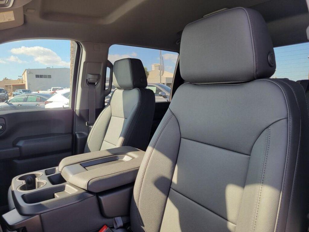 new 2026 GMC Sierra 2500 car, priced at $64,295