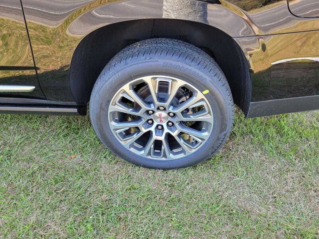 new 2026 GMC Yukon XL car, priced at $91,145