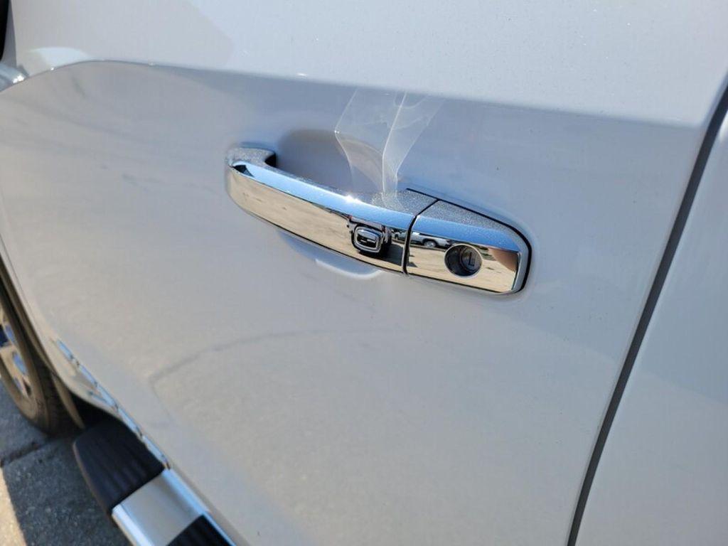 new 2026 GMC Sierra 1500 car, priced at $51,980