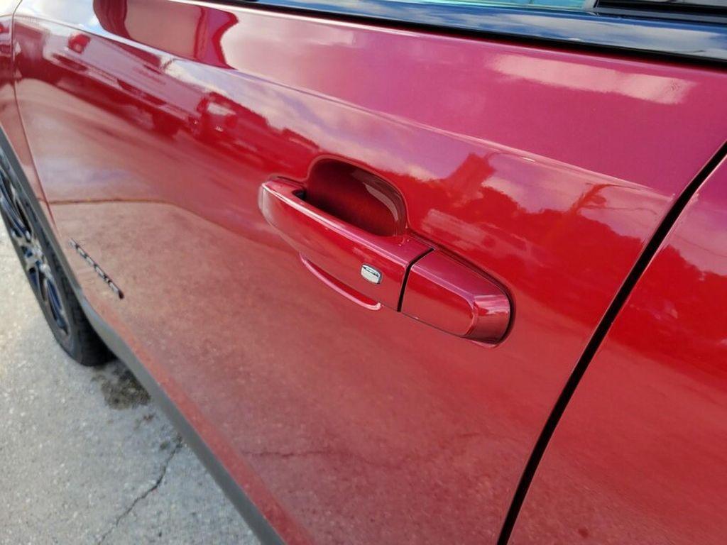 used 2022 GMC Acadia car, priced at $26,200