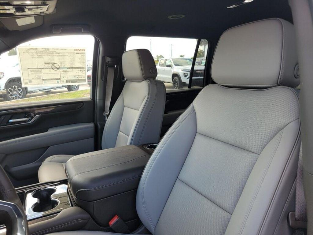new 2026 GMC Yukon XL car, priced at $71,615