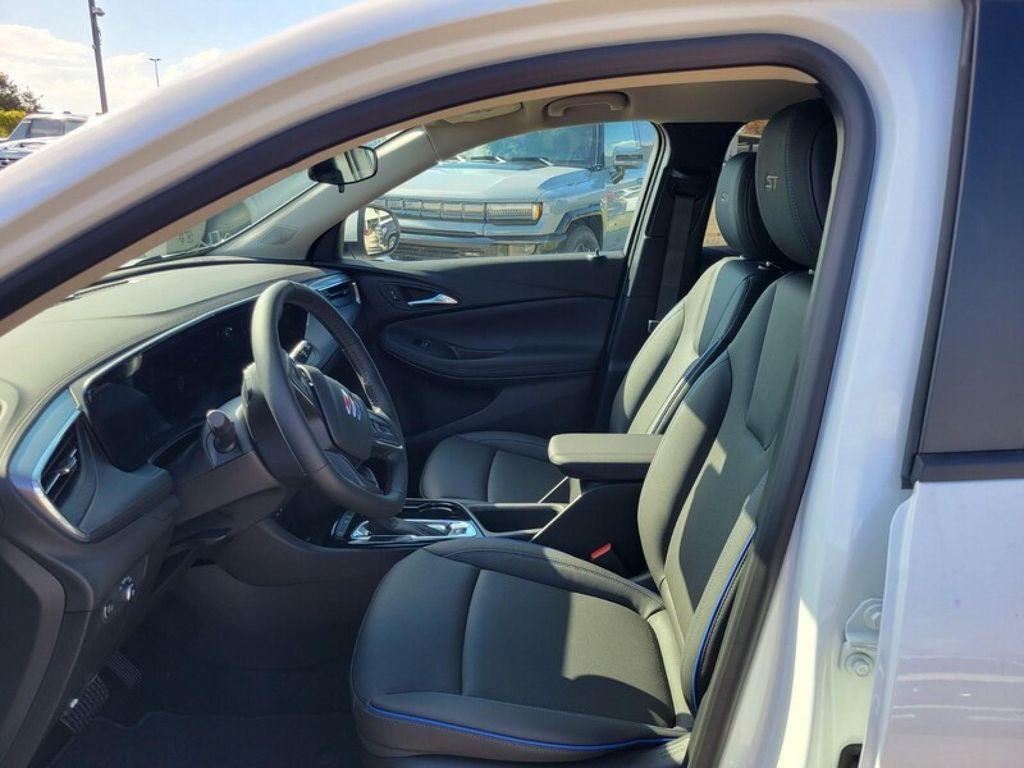 new 2026 Buick Encore GX car, priced at $27,185