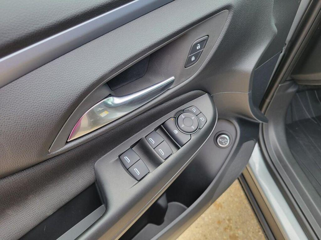 new 2026 Buick Envista car, priced at $29,165