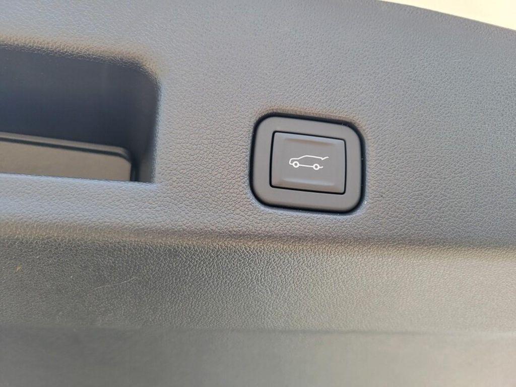 new 2026 Buick Enclave car, priced at $43,310