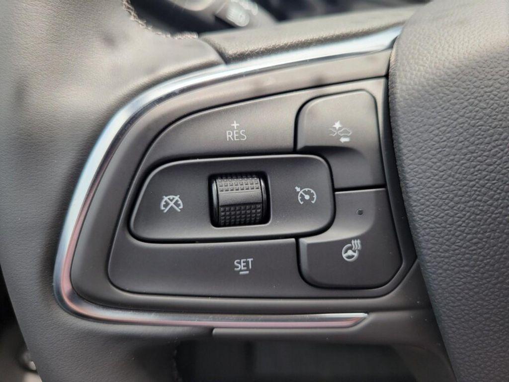 new 2026 Buick Envista car, priced at $32,270