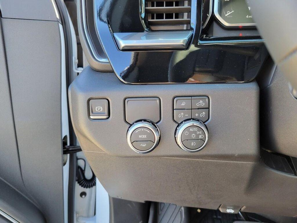 new 2026 GMC Sierra 1500 car, priced at $52,940