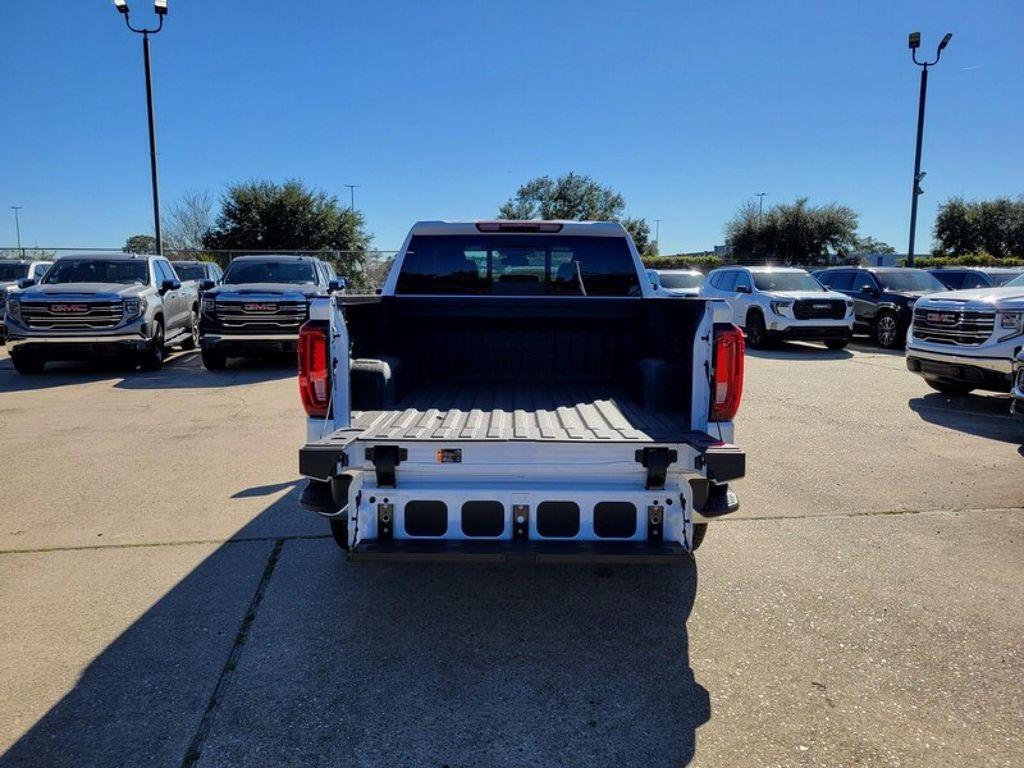 new 2026 GMC Sierra 1500 car, priced at $52,940
