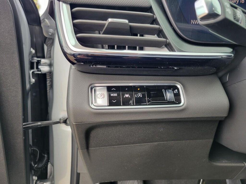 new 2026 Buick Envision car, priced at $43,840