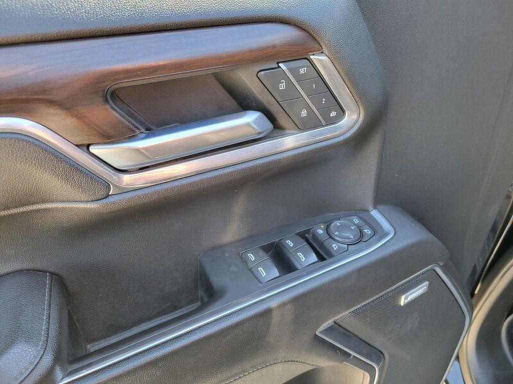 used 2023 GMC Sierra 1500 car, priced at $41,200