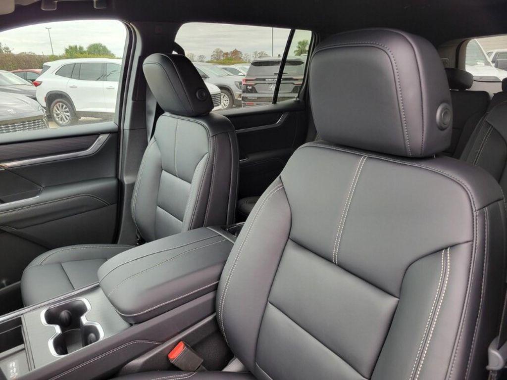 new 2026 GMC Acadia car, priced at $47,950