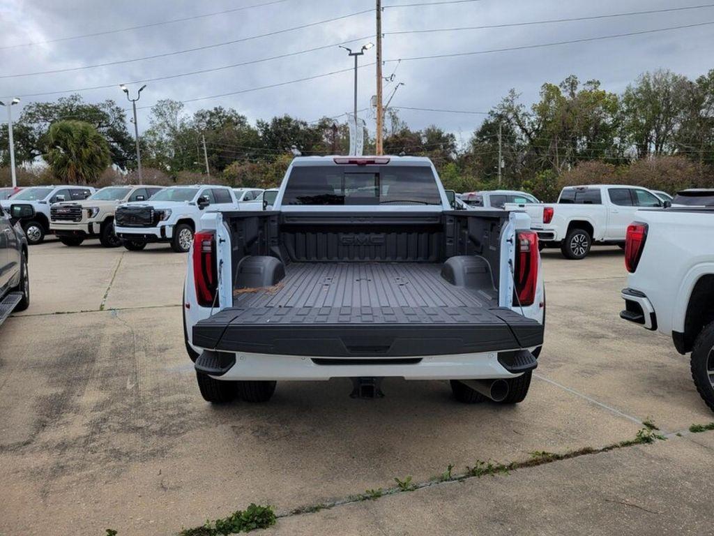 new 2026 GMC Sierra 3500 car, priced at $86,265