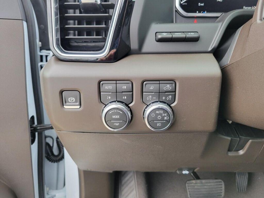 new 2026 GMC Sierra 3500 car, priced at $86,265