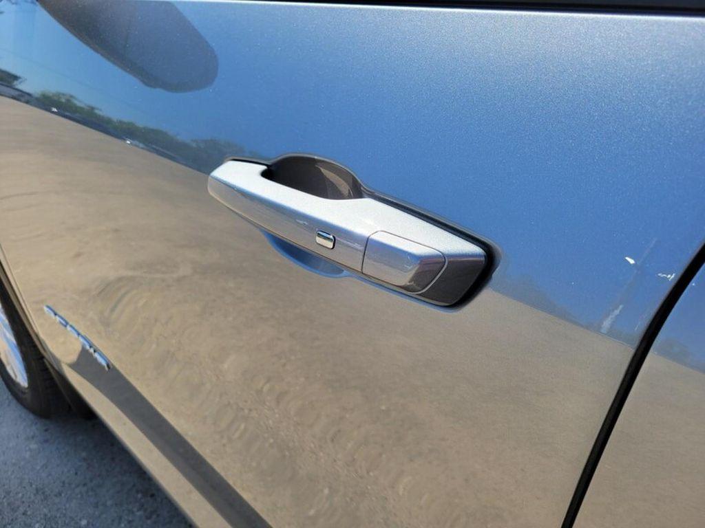 new 2025 GMC Acadia car, priced at $41,970