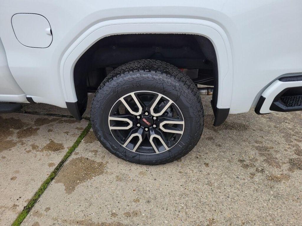 new 2026 GMC Sierra 1500 car, priced at $64,205