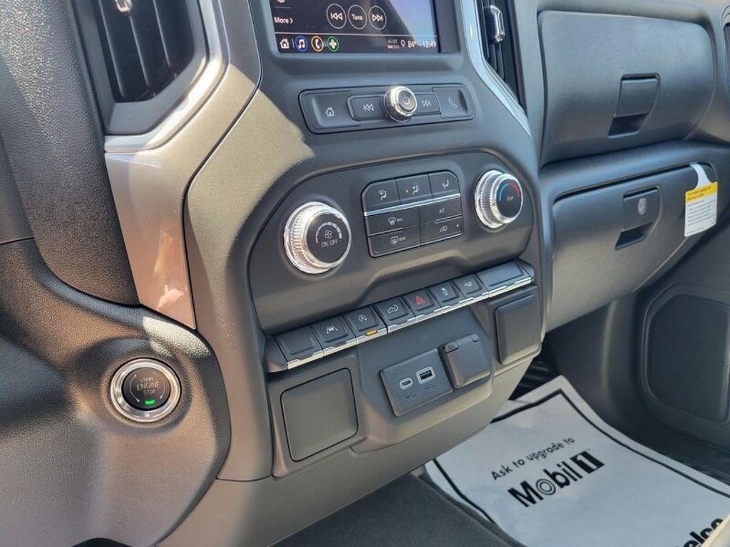 new 2026 GMC Sierra 1500 car, priced at $41,025
