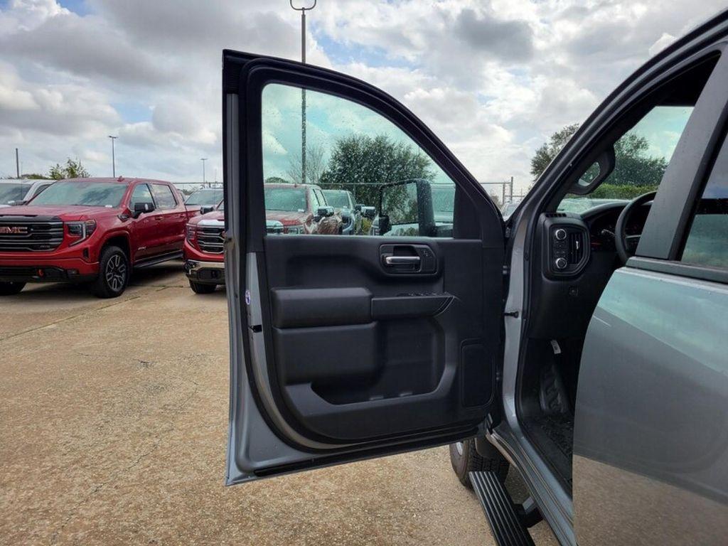 new 2026 GMC Sierra 3500 car, priced at $67,720