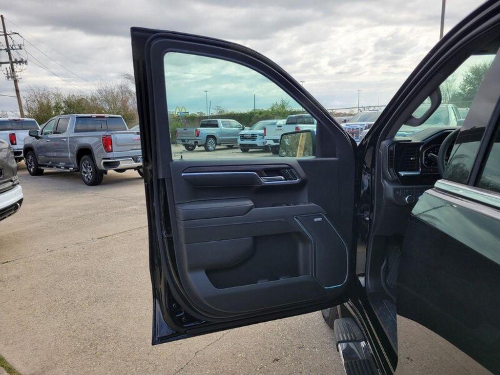 new 2026 GMC Sierra 1500 car, priced at $57,085