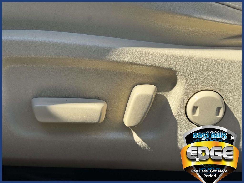 used 2019 Toyota Highlander car, priced at $21,995