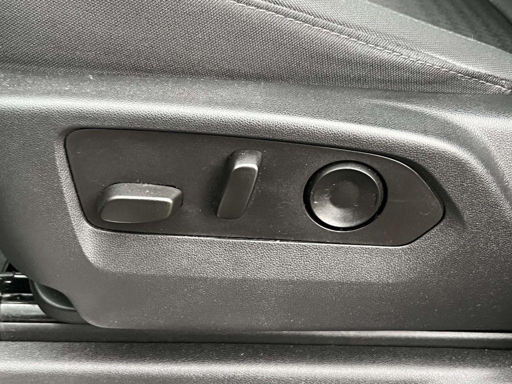 used 2023 Chevrolet Silverado 1500 car, priced at $41,995