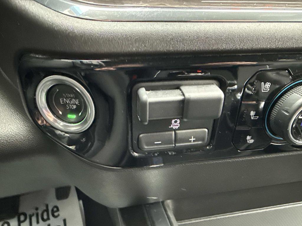 used 2024 Chevrolet Silverado 1500 car, priced at $42,895