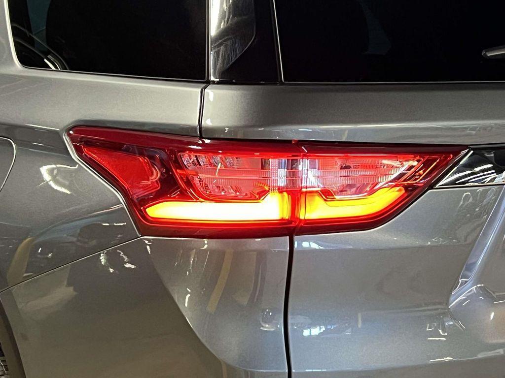 used 2020 Chevrolet Traverse car, priced at $20,997