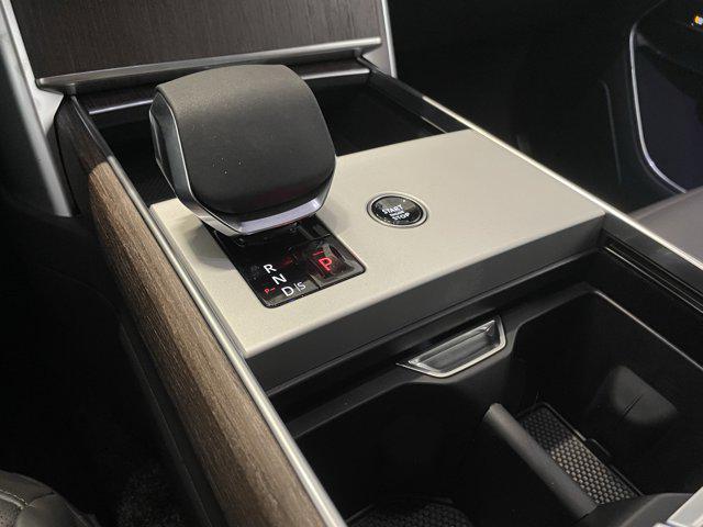 new 2025 Land Rover Range Rover car, priced at $141,480